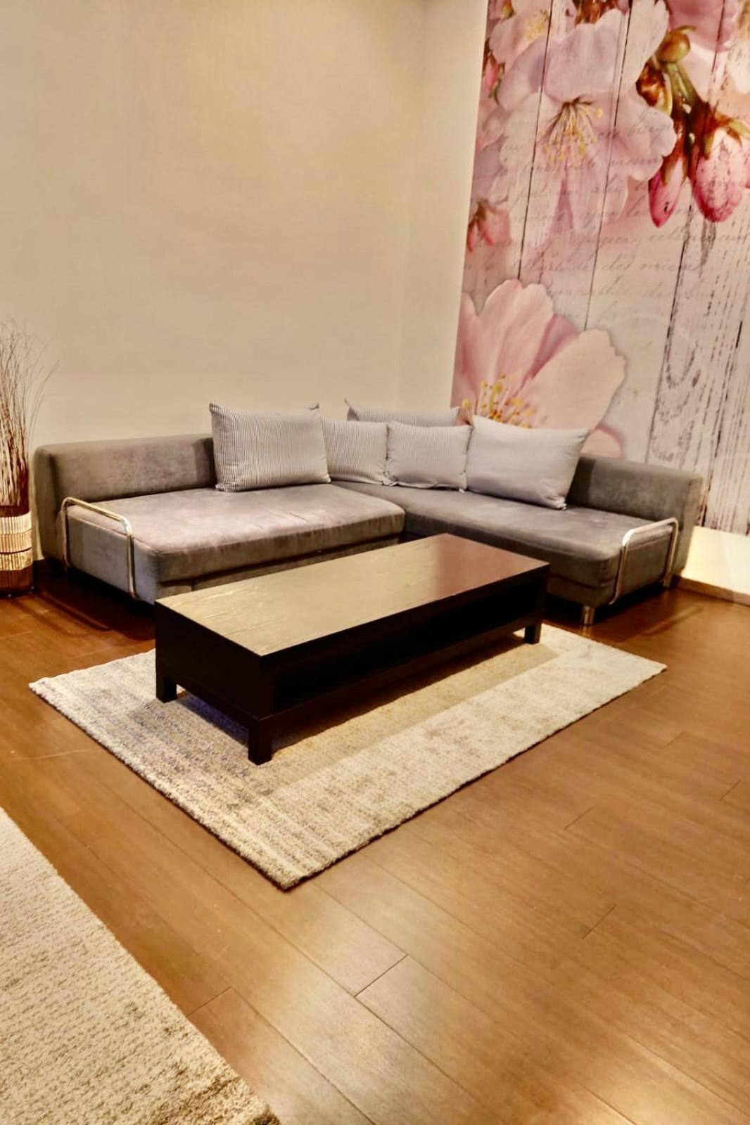 Broadway Downtown Deluxe Budapest Luaran gambar